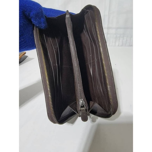 Authentic Bottega Veneta Intrecciato Leather Zip Around Continental Wall… - Picture 12 of 13